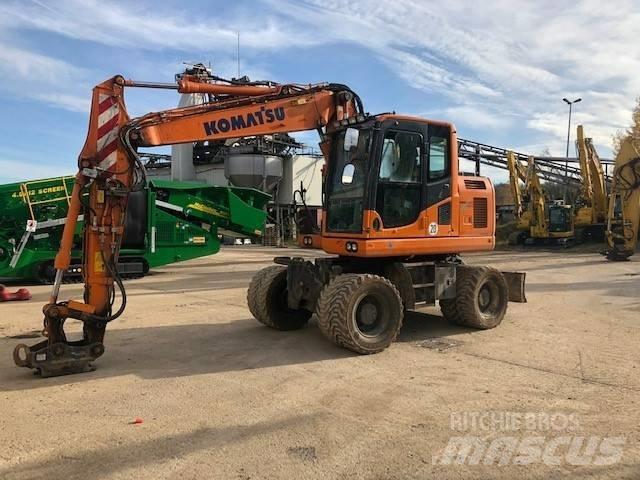 Komatsu PW148-10 Gumikerekes kotrók