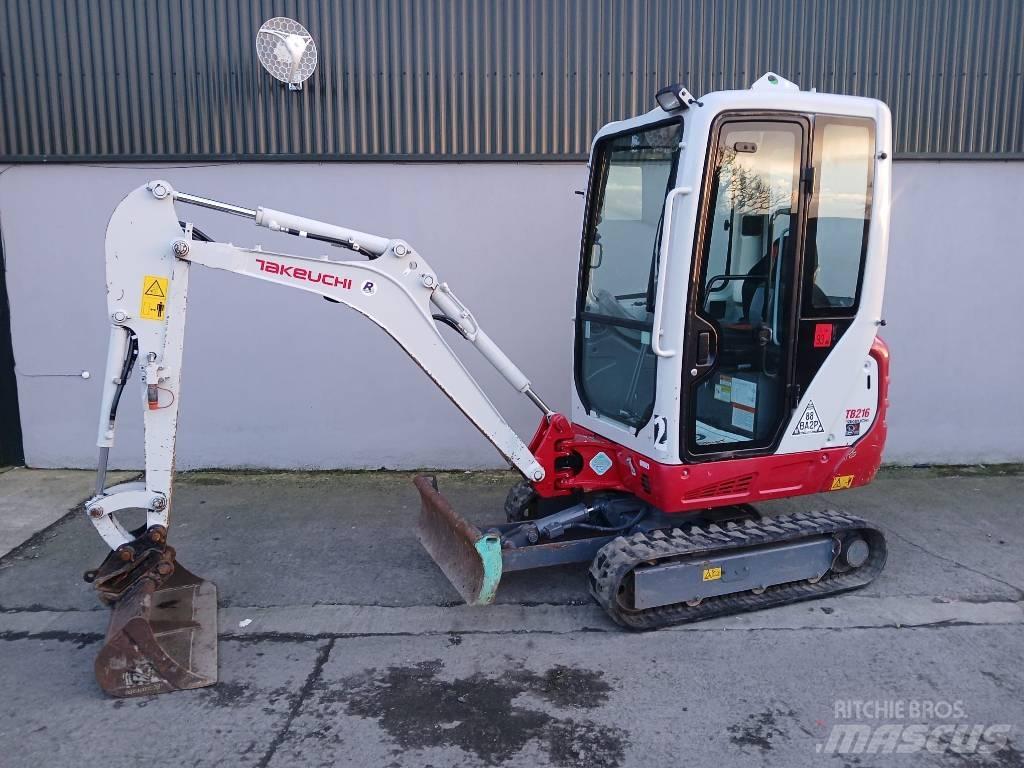 Takeuchi TB 216 Mini kotrók < 7t