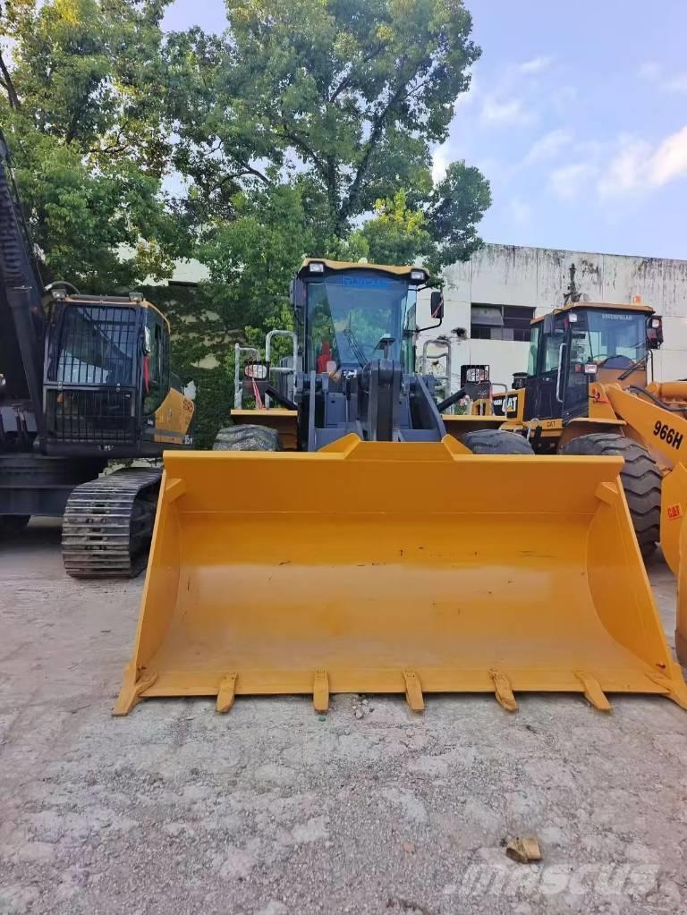 XCMG LW 500 KV Gumikerekes homlokrakodók