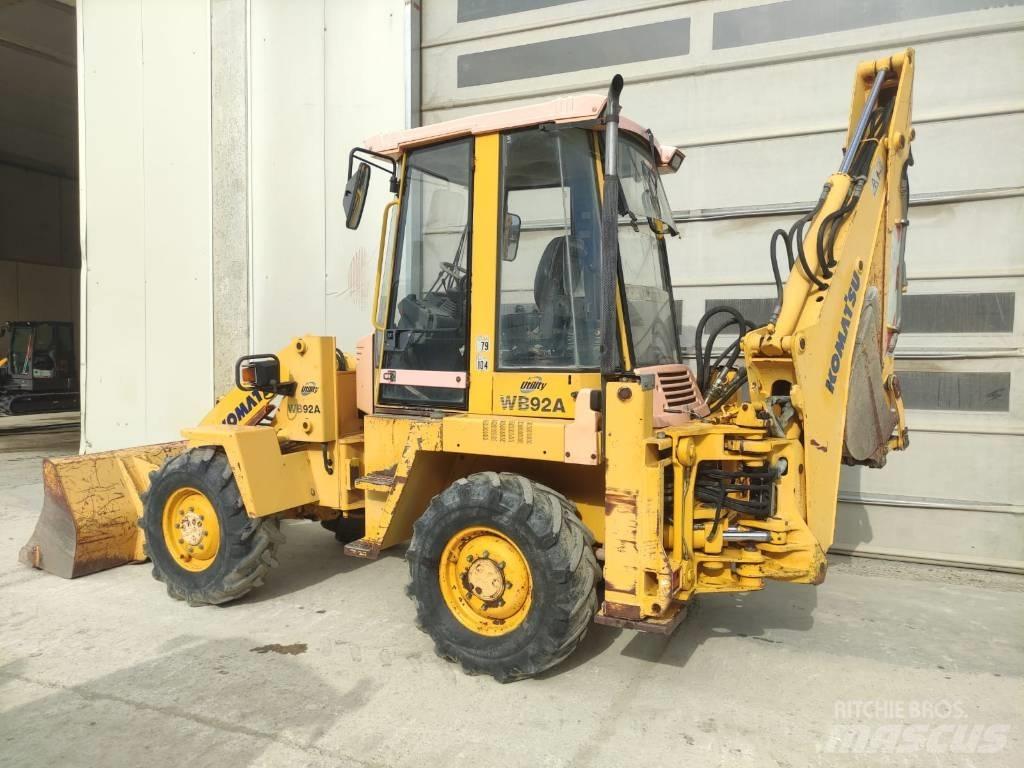 Komatsu WB 92 A Kotrórakodók