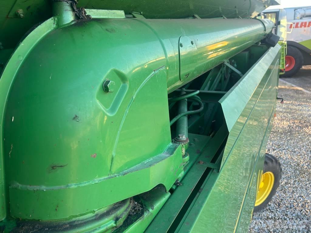 John Deere 2054 Kombájnok