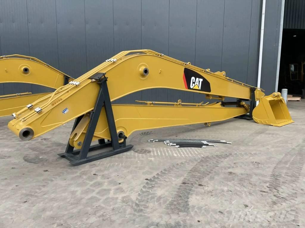 CAT 323F 15m Set Kotrók