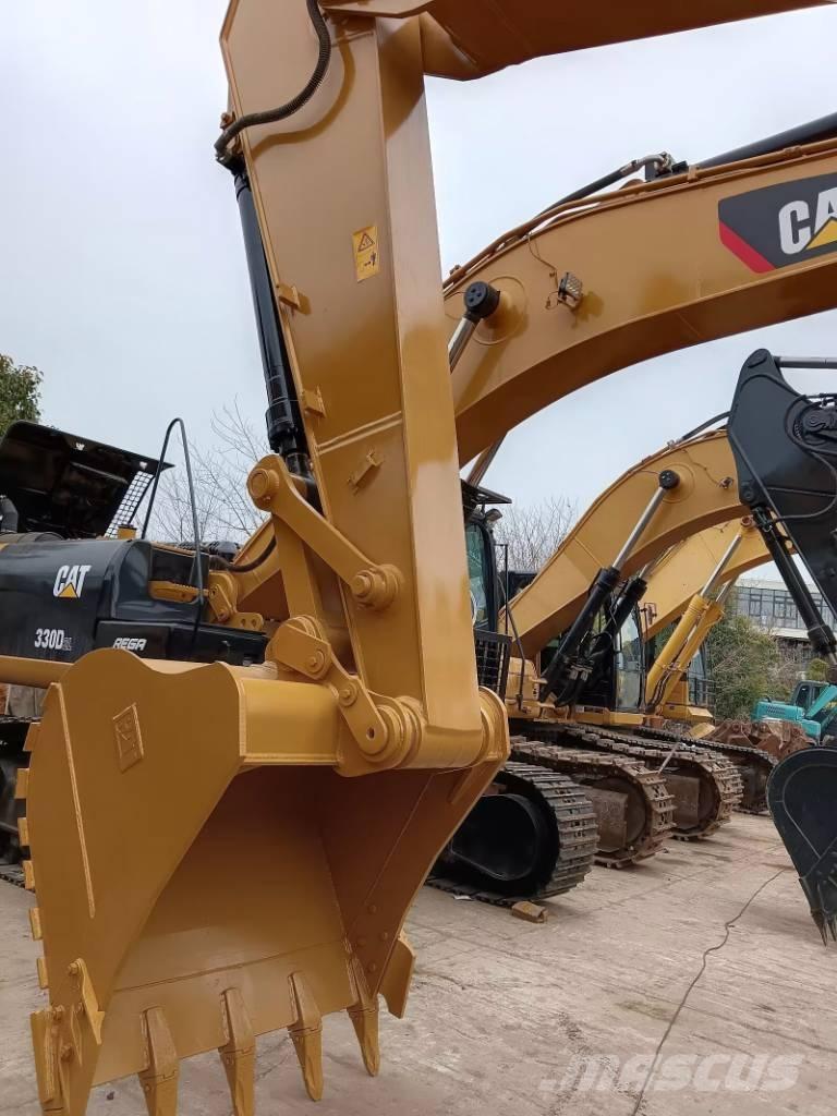 CAT 330 GC Lánctalpas kotrók