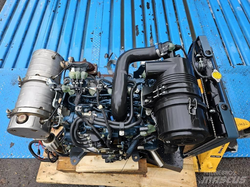 Kubota V 2403 Motorok