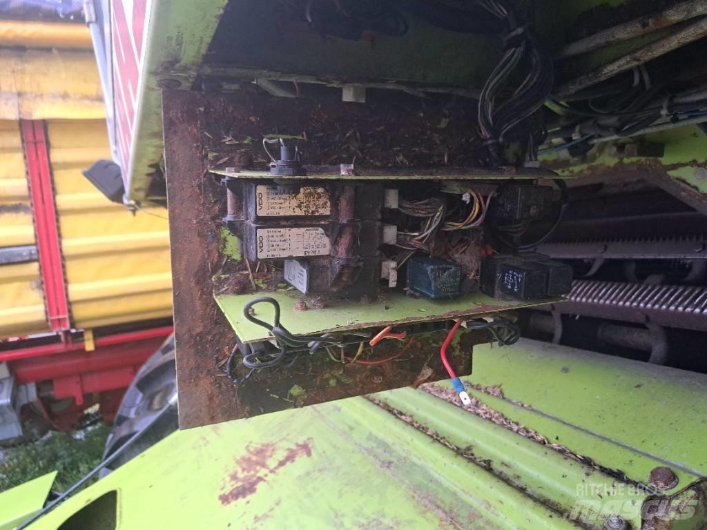 CLAAS Dominator 68 Kombájnok