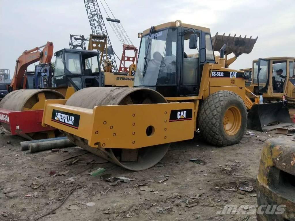 CAT CS-583C Egydobos hengerek