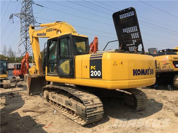Komatsu PC 200-7 Lánctalpas kotrók