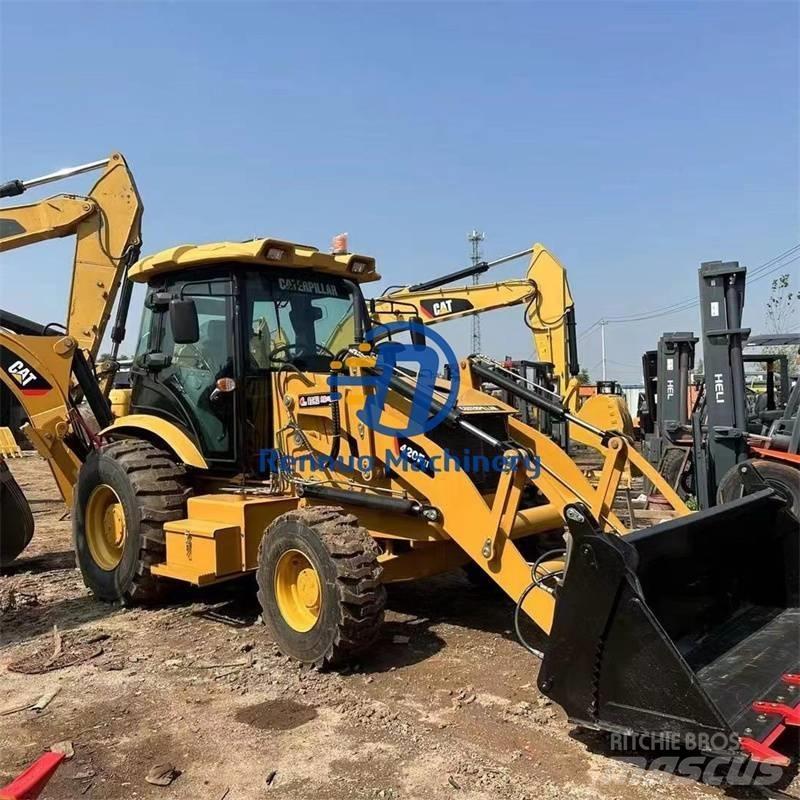 CAT 420F Gumikerekes homlokrakodók