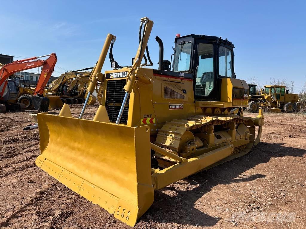 CAT D6G lánctalpas dózerek