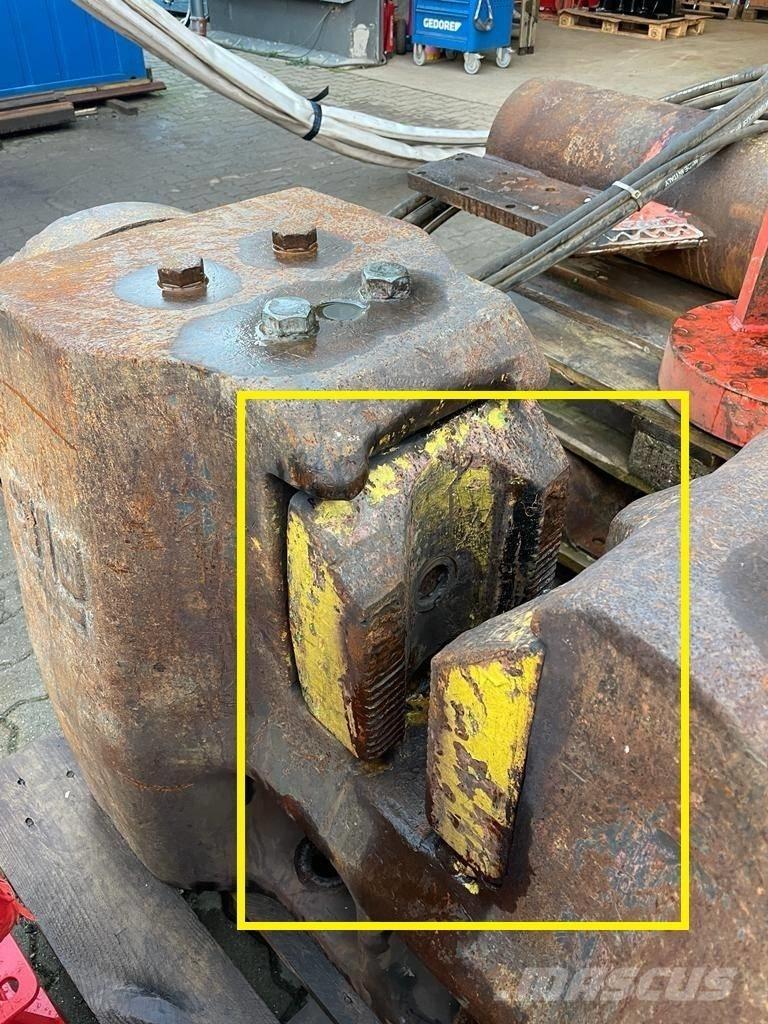  PTC 24 HFV Vibrátoros cölöpverő