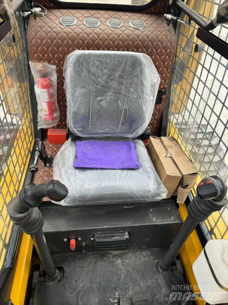 CAT 246B Mini homlokrakodók