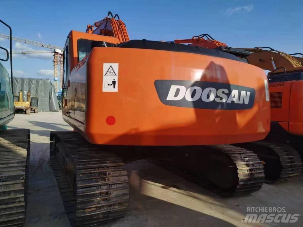 Doosan DH 220 Lánctalpas kotrók
