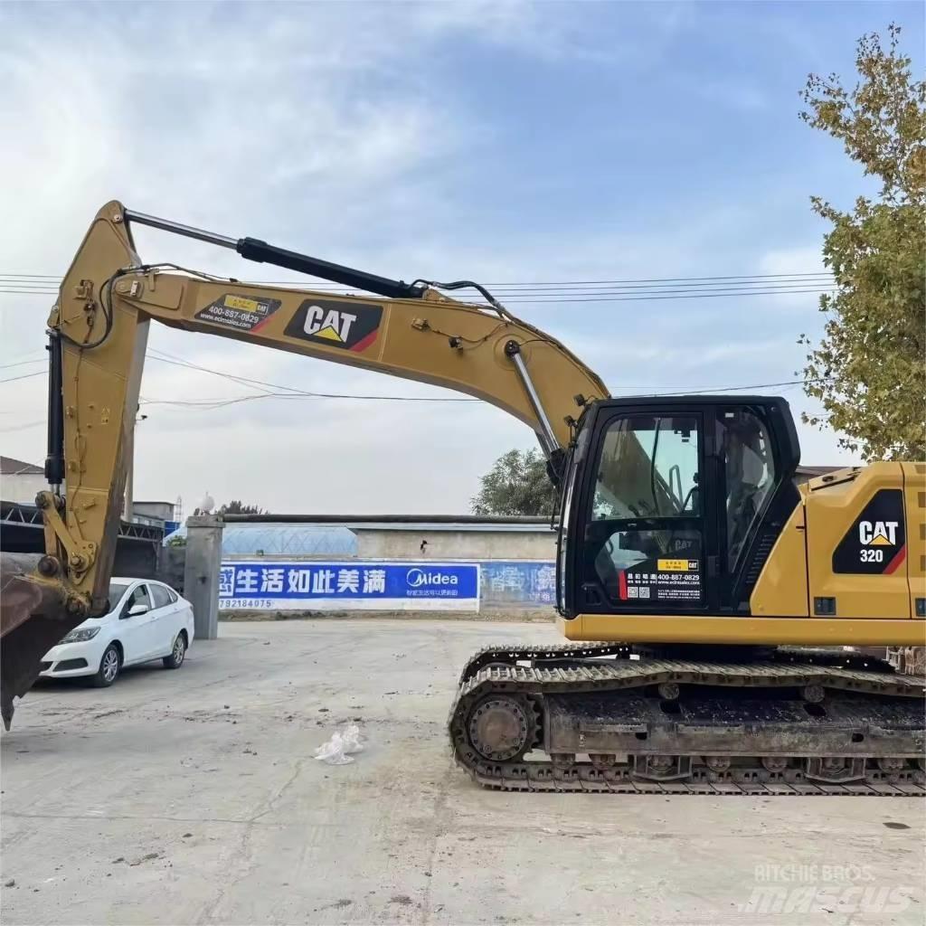 CAT 320 Lánctalpas kotrók