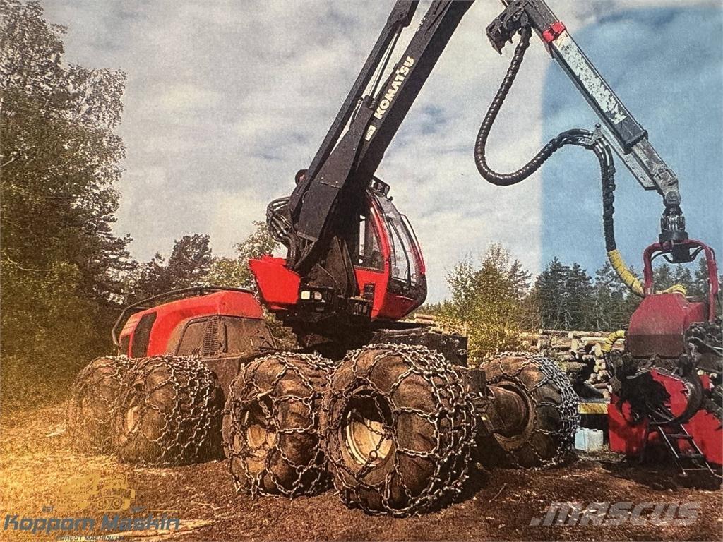 Komatsu 931XC Betakarítók