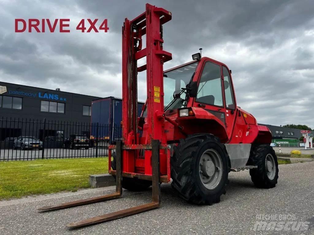 Manitou M30-4 4X4 Tereptargonca