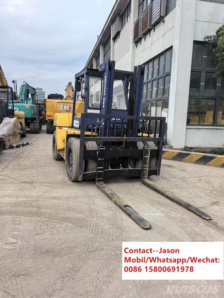 Komatsu FD 100-7 Dízel targoncák