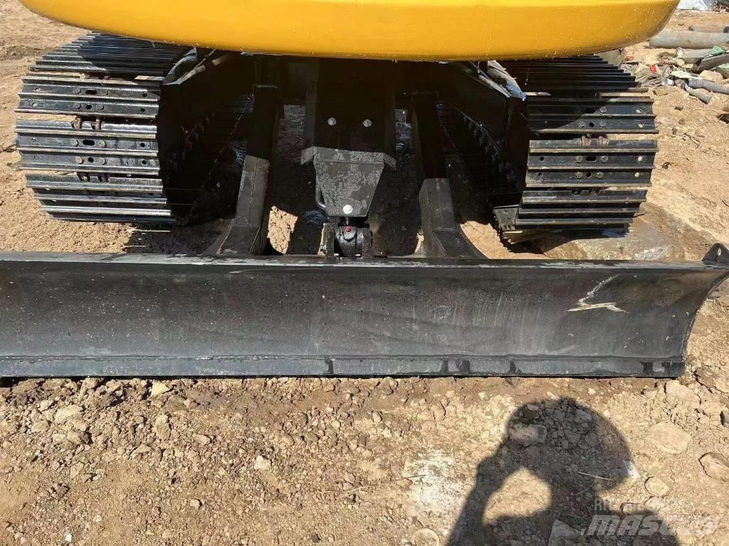 CAT 307 Lánctalpas kotrók