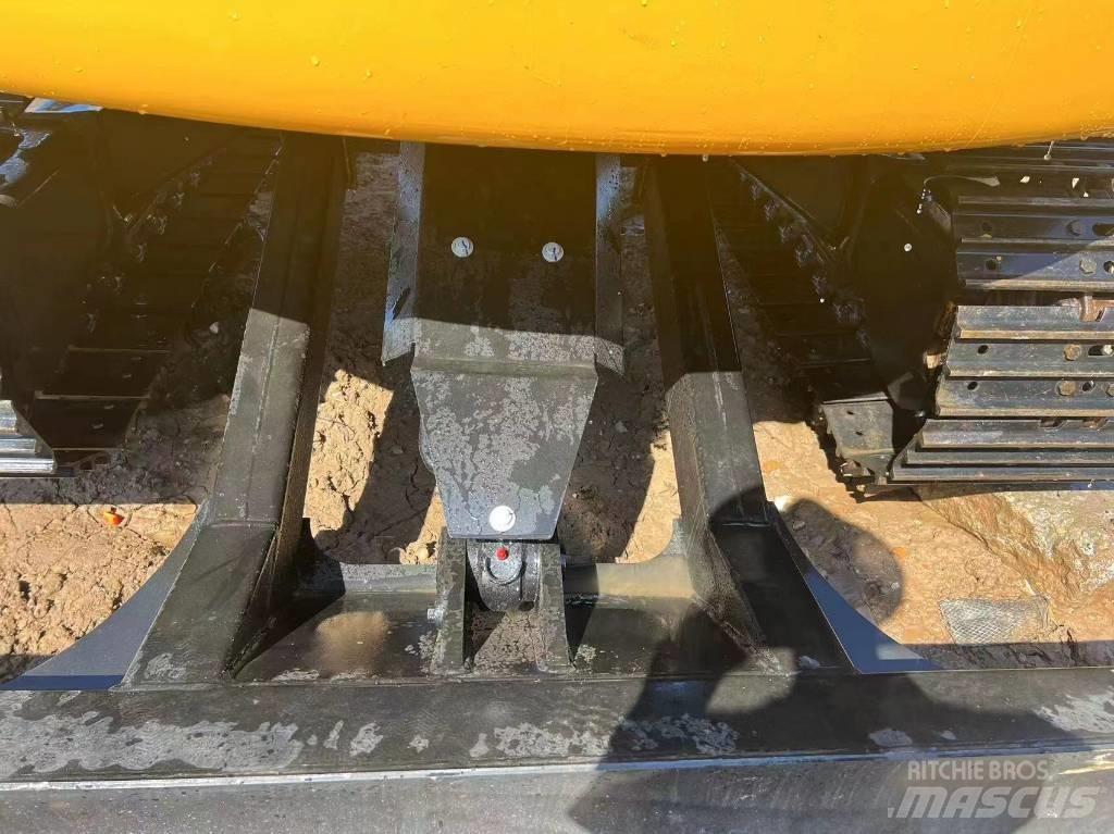 CAT 307 Lánctalpas kotrók