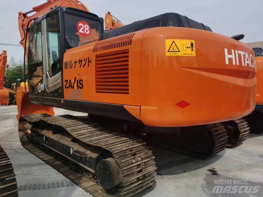 Hitachi ZX 240 Lánctalpas kotrók
