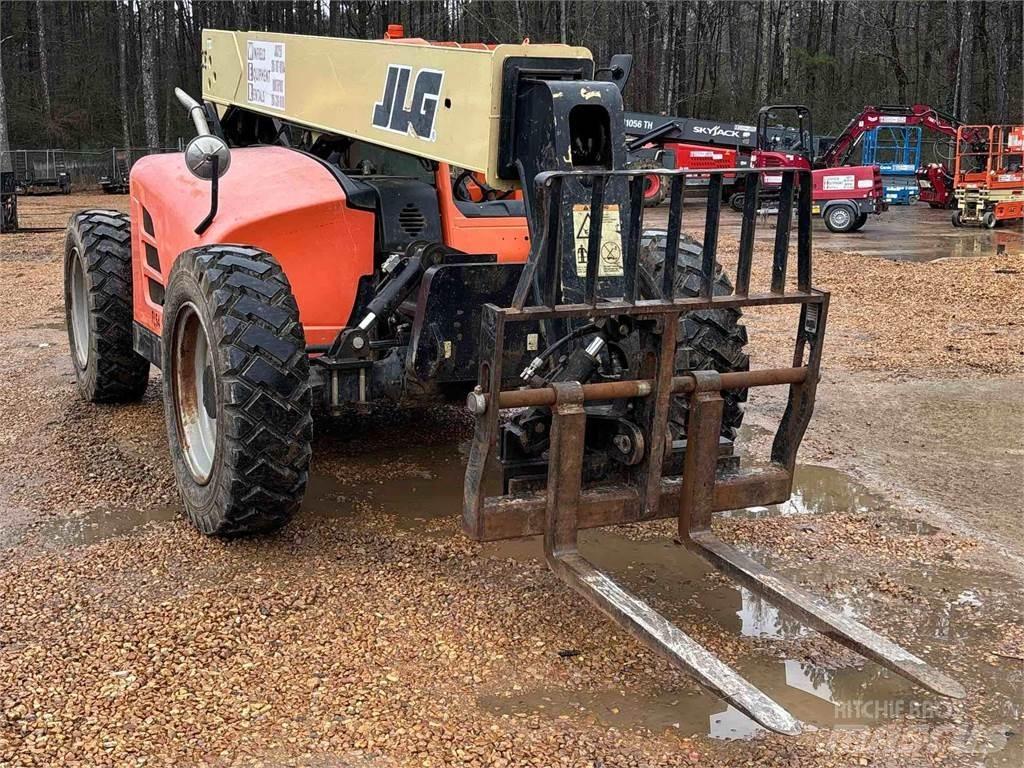 JLG G6-42A Teleszkópos rakodók
