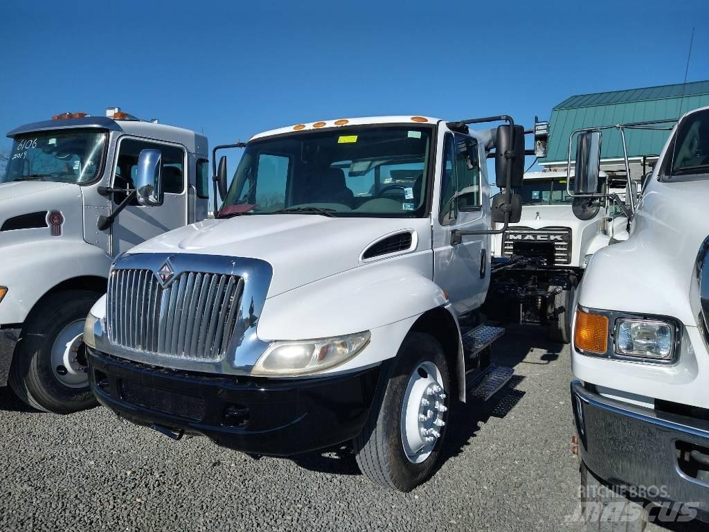 International 4400 Hulladék szállítók