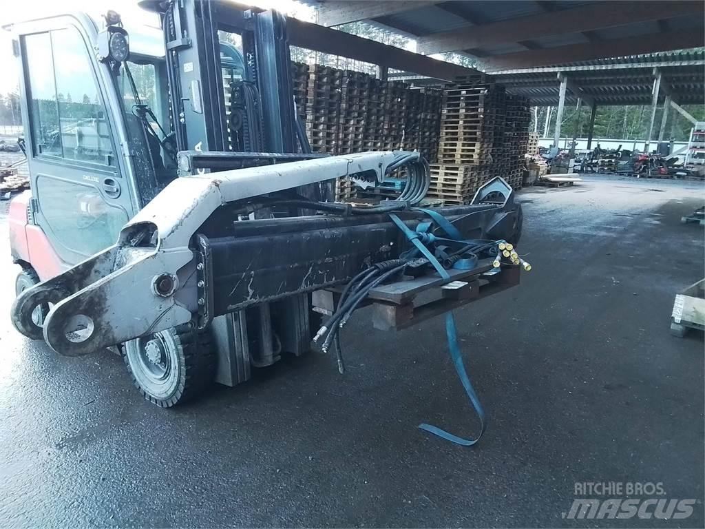 Komatsu 165F Kihordó daruk