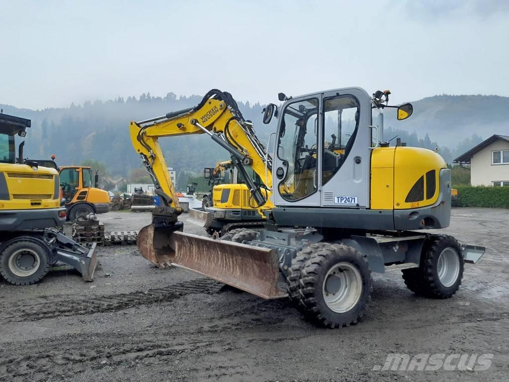 Wacker Neuson EW100 Gumikerekes kotrók