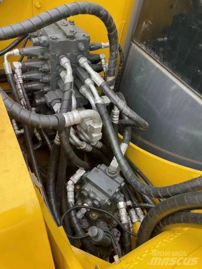 Komatsu PC 70 Lánctalpas kotrók