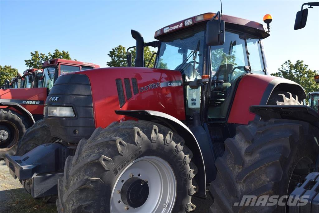 Case IH CVX 1155 Traktorok