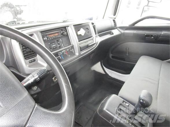 Hino 338 Vákuum teherautok