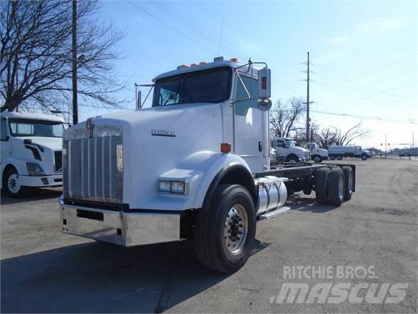 Kenworth T800 Fülkés alváz