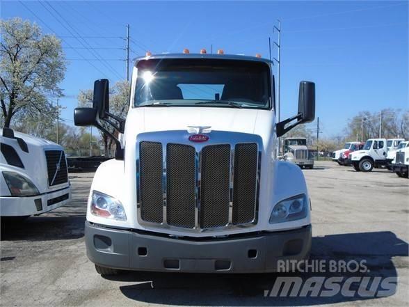 Peterbilt 579 Nyergesvontatók