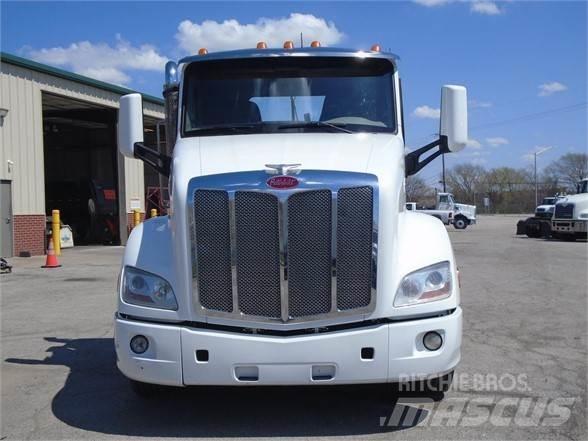 Peterbilt 579 Nyergesvontatók