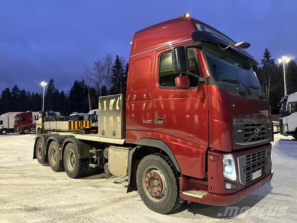 Volvo FH16 600 8x4*4 Nyergesvontatók