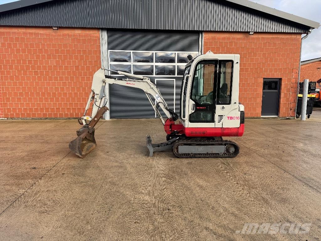 Takeuchi TB 016 Mini kotrók < 7t