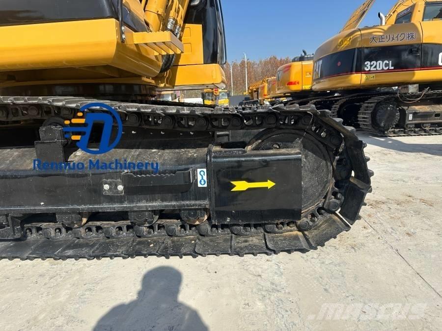 CAT 320 B L Lánctalpas kotrók