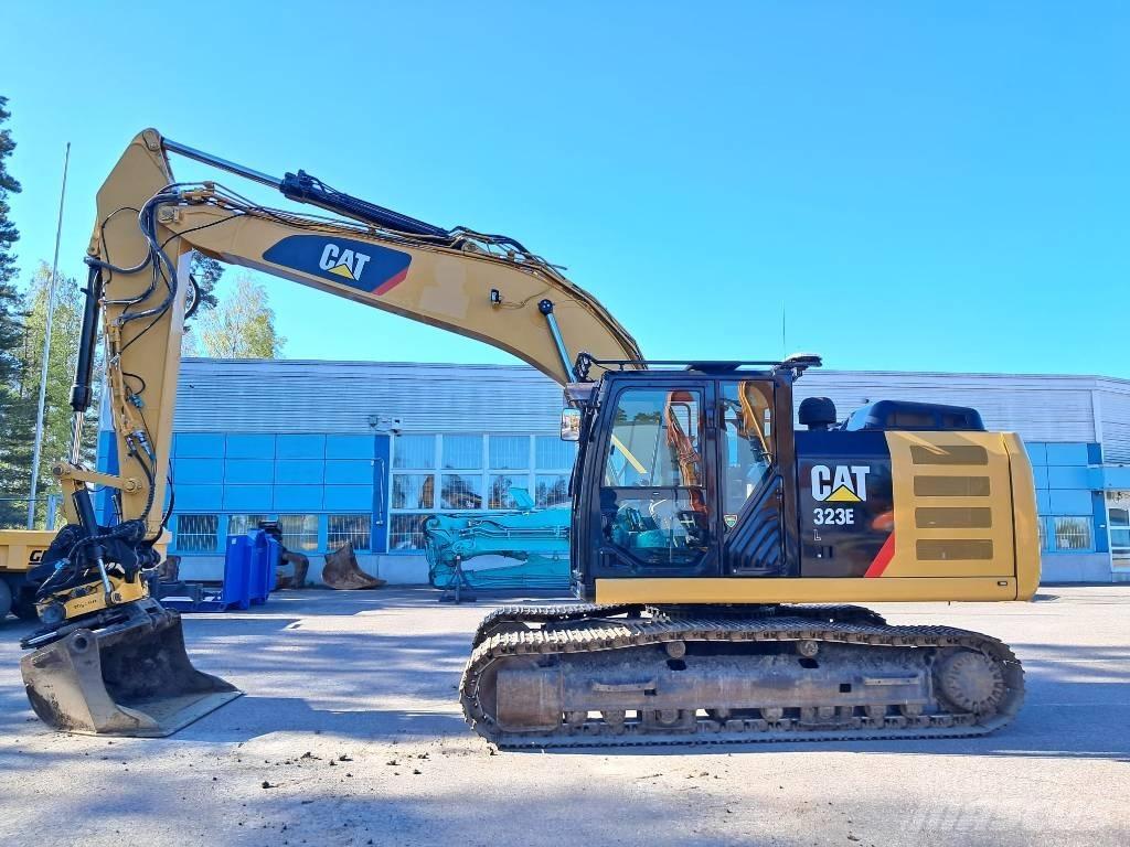 CAT 323 EL *MYYTY* Lánctalpas kotrók