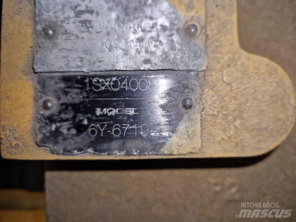 CAT 6Y-6719 Váltók