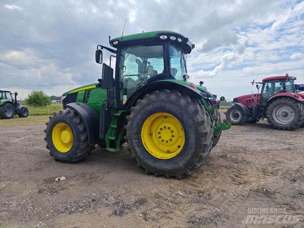 John Deere 7260 R Traktorok