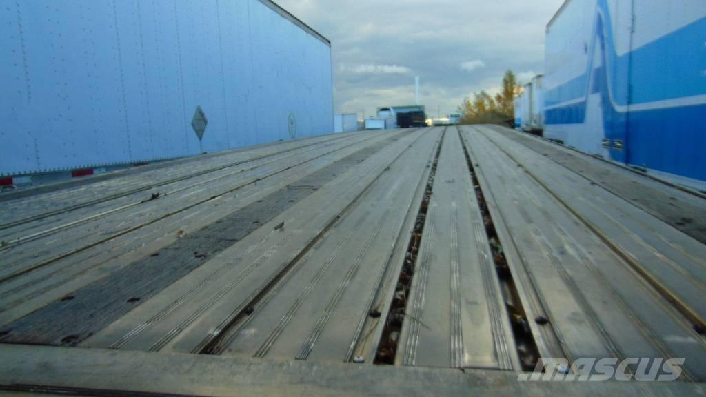 Manac Flatbed Platós / Ponyvás pótkocsik