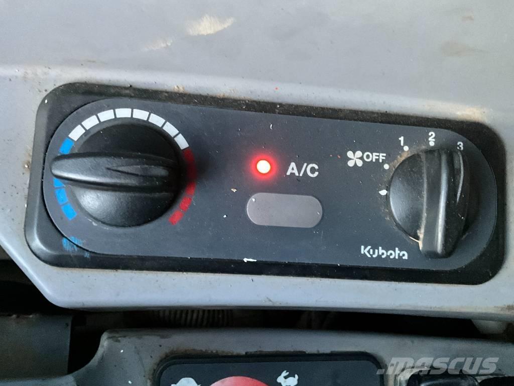 Kubota KX 080-4 Közepes (midi) kotrók 7 t - 12 t