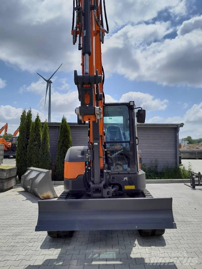 Doosan DX 63-7 Mini kotrók < 7t