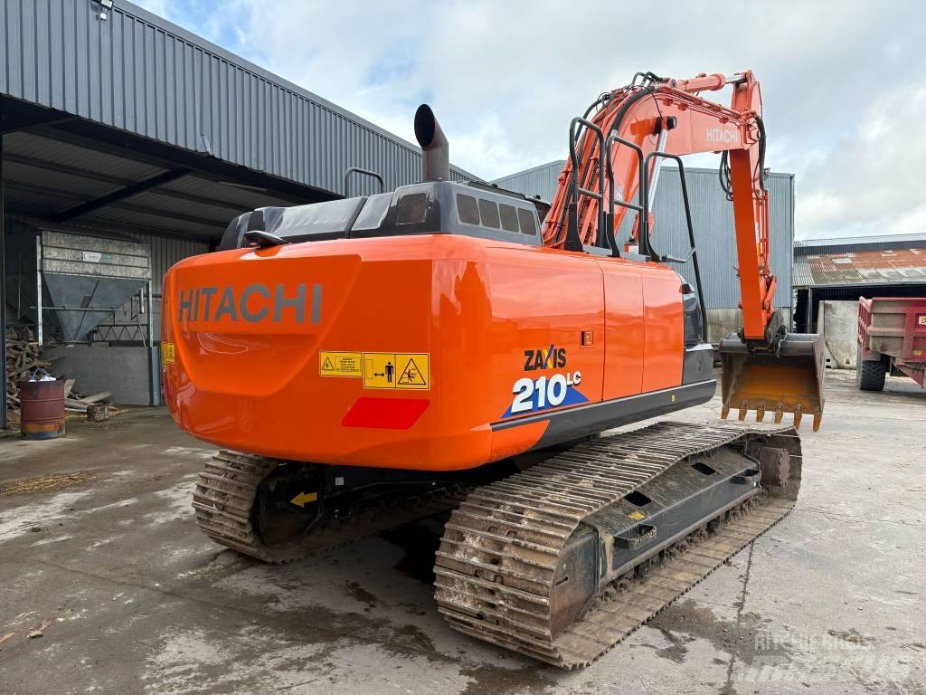 Hitachi 210LC Lánctalpas kotrók