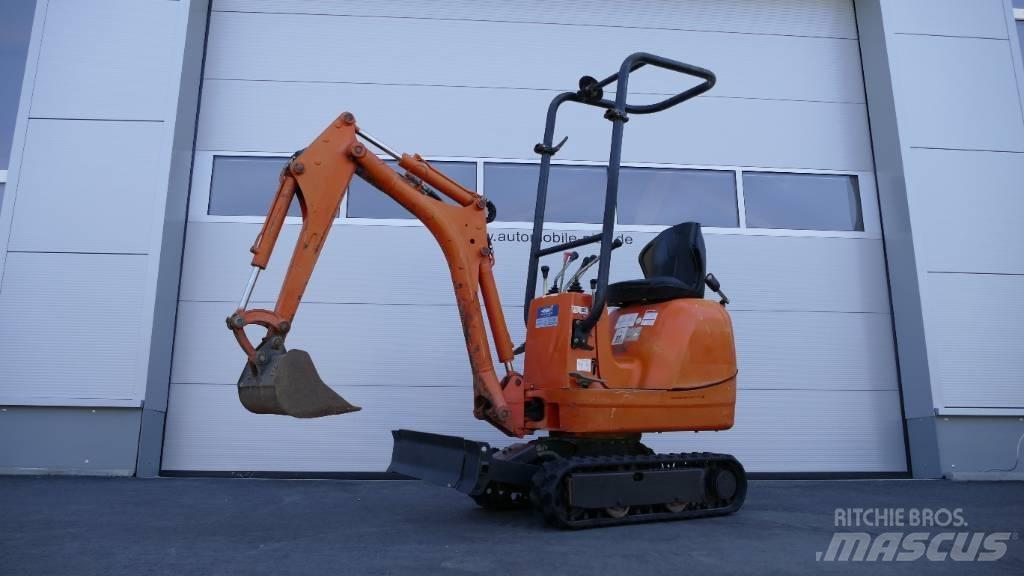 JCB 8008 CTS Mini kotrók < 7t
