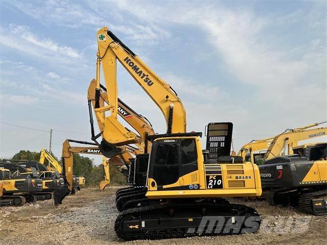 Komatsu PC 210-8 Lánctalpas kotrók