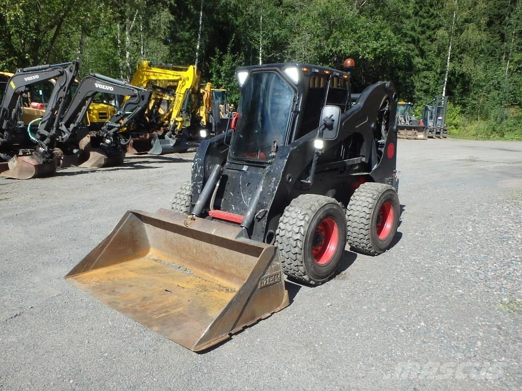 Bobcat S 300 Kompaktrakodók
