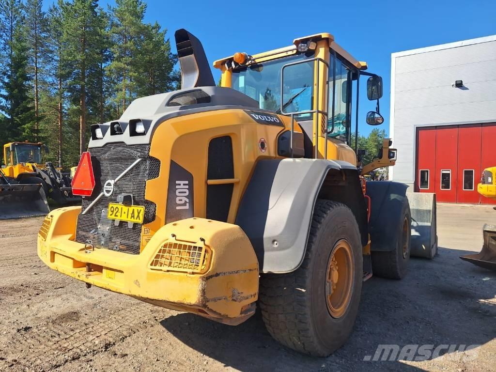 Volvo L 90 H Gumikerekes homlokrakodók