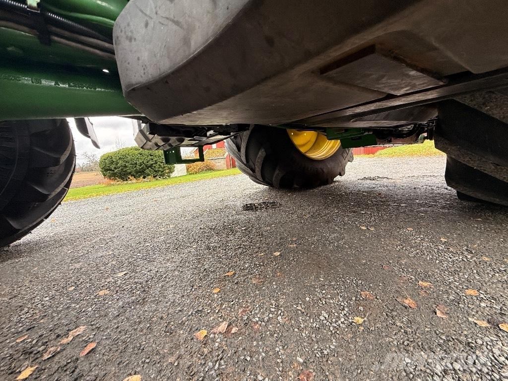 John Deere 6155 R Traktorok