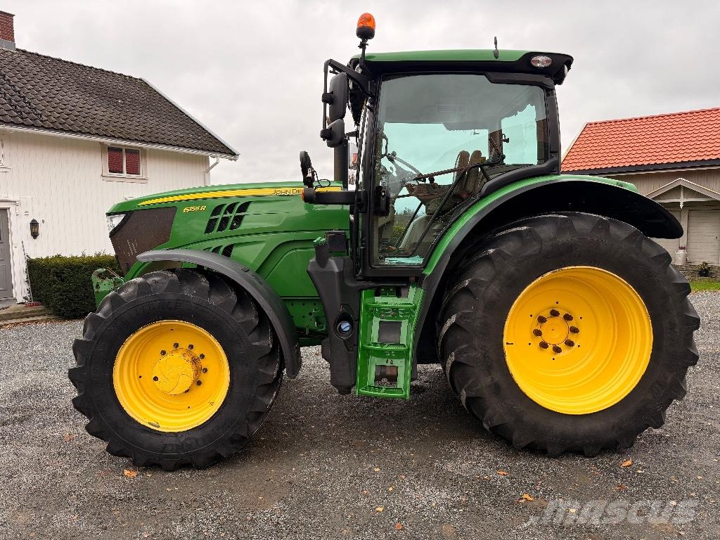 John Deere 6155 R Traktorok
