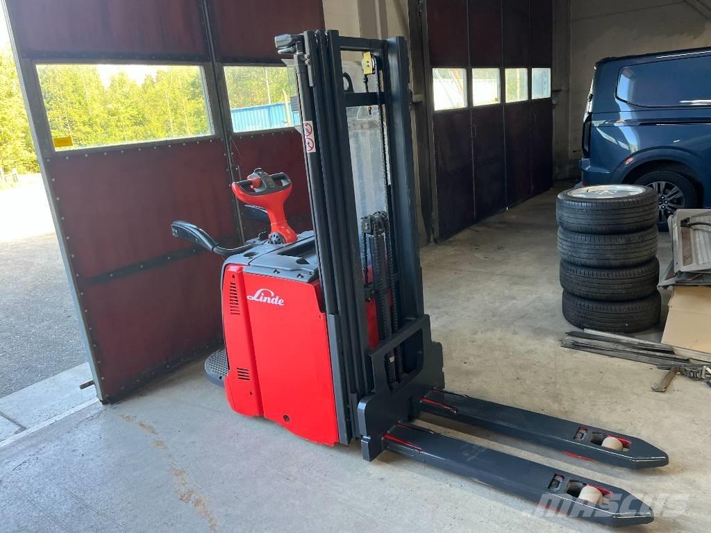 Linde D 14 AP Elektromos gyalogkíséretű targoncák
